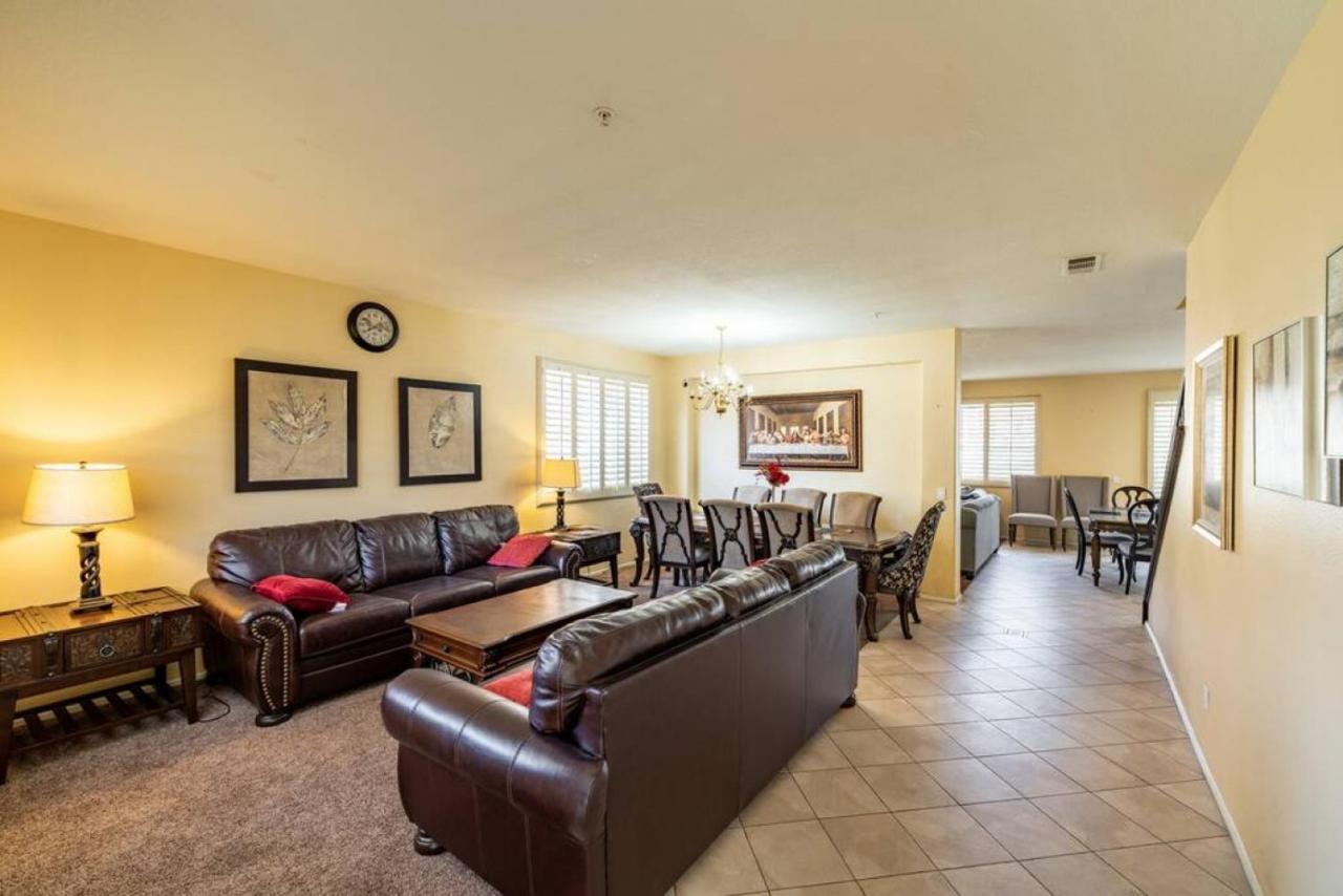 פונטנה Family-Friendly 4Br Home - Spacious - Great Location מראה חיצוני תמונה